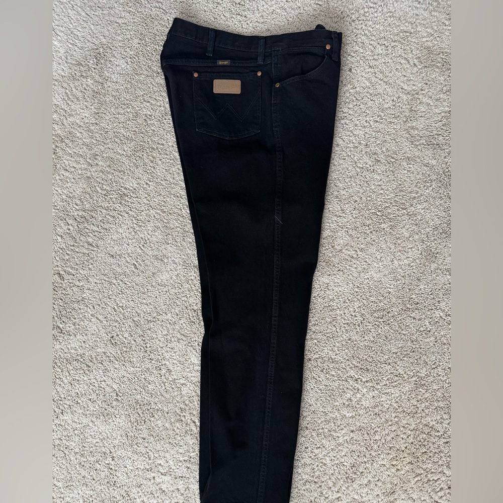 Wrangler Men’s Black Jeans 38x32